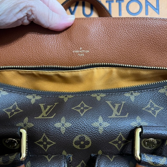 Louis Vuitton Tote MNG in Monogram Caramel with Matching Wallet Bundle - Picture 3 of 16